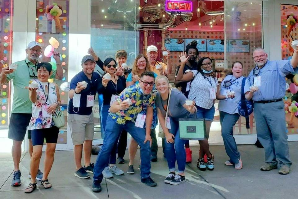 Foodie Tour on the Las Vegas Strip: 3-Hr Guided Food Tour - Photo 1 of 8